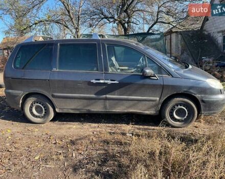 Пежо 807, объемом двигателя 2.2 л и пробегом 320 тыс. км за 2375 $, фото 1 на Automoto.ua