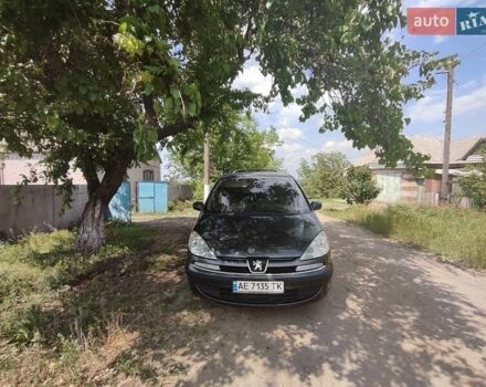 Серый Пежо 807, объемом двигателя 2 л и пробегом 215 тыс. км за 4500 $, фото 8 на Automoto.ua