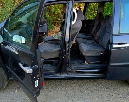 Серый Пежо 807, объемом двигателя 2.2 л и пробегом 322 тыс. км за 4700 $, фото 2 на Automoto.ua