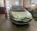 Сірий Пежо 807, об'ємом двигуна 2.2 л та пробігом 330 тис. км за 4500 $, фото 1 на Automoto.ua