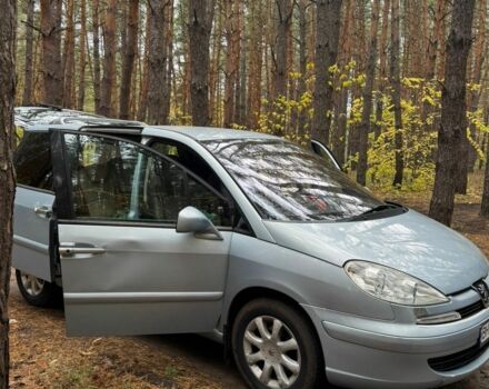 Сірий Пежо 807, об'ємом двигуна 2 л та пробігом 500 тис. км за 6500 $, фото 1 на Automoto.ua