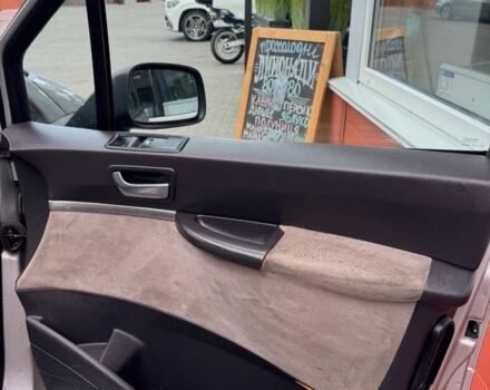 Сірий Пежо 807, об'ємом двигуна 2.2 л та пробігом 200 тис. км за 4500 $, фото 18 на Automoto.ua