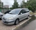 Серый Пежо 807, объемом двигателя 2.2 л и пробегом 350 тыс. км за 3800 $, фото 2 на Automoto.ua