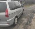 Серый Пежо 807, объемом двигателя 2.2 л и пробегом 313 тыс. км за 5000 $, фото 7 на Automoto.ua