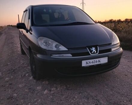 Серый Пежо 807, объемом двигателя 2 л и пробегом 350 тыс. км за 1700 $, фото 2 на Automoto.ua