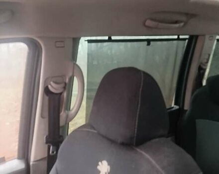 Серый Пежо 807, объемом двигателя 2 л и пробегом 330 тыс. км за 6000 $, фото 1 на Automoto.ua