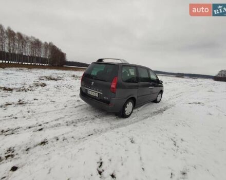 Серый Пежо 807, объемом двигателя 2.23 л и пробегом 302 тыс. км за 4200 $, фото 18 на Automoto.ua