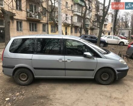 Серый Пежо 807, объемом двигателя 2.18 л и пробегом 322 тыс. км за 4500 $, фото 13 на Automoto.ua