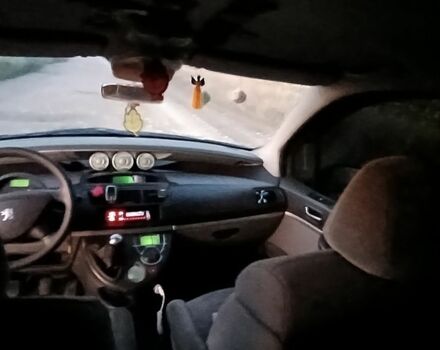 Серый Пежо 807, объемом двигателя 2 л и пробегом 350 тыс. км за 1700 $, фото 7 на Automoto.ua