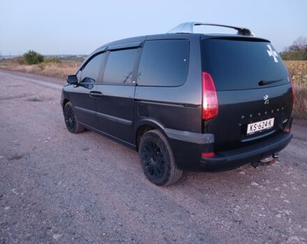 Серый Пежо 807, объемом двигателя 2 л и пробегом 350 тыс. км за 1700 $, фото 1 на Automoto.ua