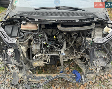 Серый Пежо 807, объемом двигателя 2 л и пробегом 230 тыс. км за 1850 $, фото 8 на Automoto.ua