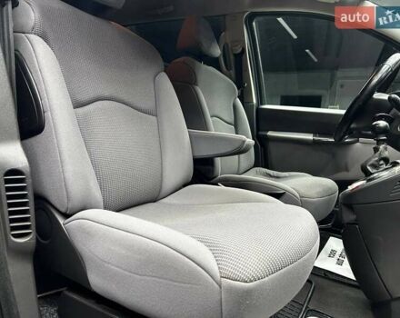 Сірий Пежо 807, об'ємом двигуна 2 л та пробігом 242 тис. км за 6300 $, фото 17 на Automoto.ua