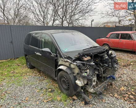 Серый Пежо 807, объемом двигателя 2 л и пробегом 230 тыс. км за 1850 $, фото 5 на Automoto.ua