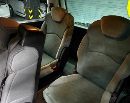 Сірий Пежо 807, об'ємом двигуна 2 л та пробігом 242 тис. км за 6300 $, фото 14 на Automoto.ua