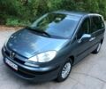 Серый Пежо 807, объемом двигателя 2 л и пробегом 157 тыс. км за 4300 $, фото 6 на Automoto.ua