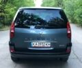 Серый Пежо 807, объемом двигателя 2 л и пробегом 157 тыс. км за 4300 $, фото 4 на Automoto.ua