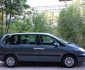 Серый Пежо 807, объемом двигателя 2 л и пробегом 157 тыс. км за 4300 $, фото 2 на Automoto.ua
