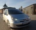 Серый Пежо 807, объемом двигателя 2 л и пробегом 270 тыс. км за 5200 $, фото 1 на Automoto.ua