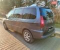 Серый Пежо 807, объемом двигателя 2 л и пробегом 286 тыс. км за 7200 $, фото 4 на Automoto.ua