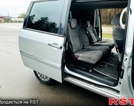 Сірий Пежо 807, об'ємом двигуна 2.2 л та пробігом 150 тис. км за 8500 $, фото 6 на Automoto.ua