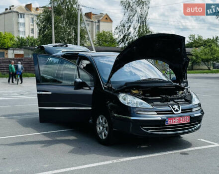 Серый Пежо 807, объемом двигателя 2 л и пробегом 206 тыс. км за 6850 $, фото 69 на Automoto.ua