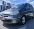 Серый Пежо 807, объемом двигателя 2 л и пробегом 334 тыс. км за 7300 $, фото 1 на Automoto.ua