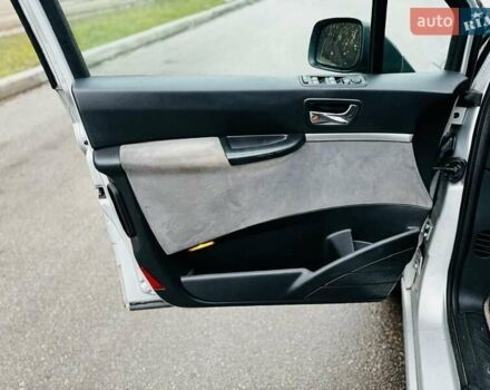 Серый Пежо 807, объемом двигателя 2.18 л и пробегом 155 тыс. км за 7500 $, фото 12 на Automoto.ua