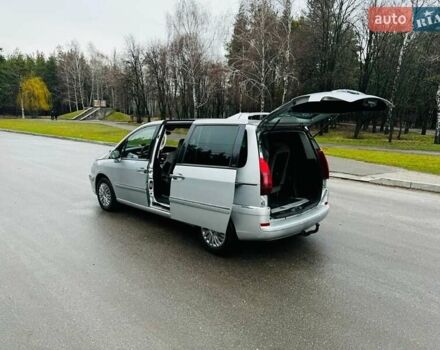 Серый Пежо 807, объемом двигателя 2.18 л и пробегом 155 тыс. км за 7500 $, фото 9 на Automoto.ua