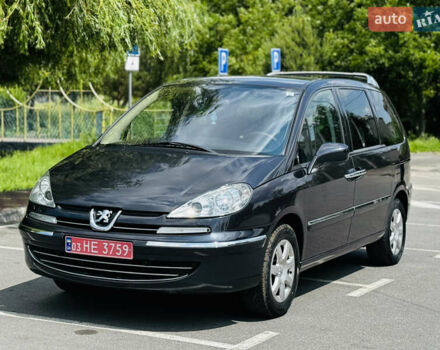 Серый Пежо 807, объемом двигателя 2 л и пробегом 206 тыс. км за 6850 $, фото 1 на Automoto.ua