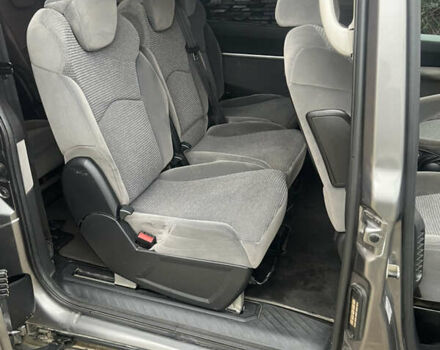 Серый Пежо 807, объемом двигателя 2 л и пробегом 300 тыс. км за 5900 $, фото 14 на Automoto.ua