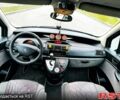 Сірий Пежо 807, об'ємом двигуна 2.2 л та пробігом 150 тис. км за 8500 $, фото 4 на Automoto.ua