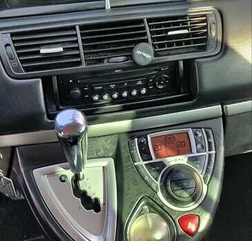 Сірий Пежо 807, об'ємом двигуна 2 л та пробігом 306 тис. км за 6200 $, фото 21 на Automoto.ua