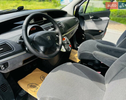 Серый Пежо 807, объемом двигателя 2 л и пробегом 206 тыс. км за 6850 $, фото 53 на Automoto.ua