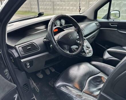 Серый Пежо 807, объемом двигателя 2.18 л и пробегом 265 тыс. км за 5800 $, фото 8 на Automoto.ua