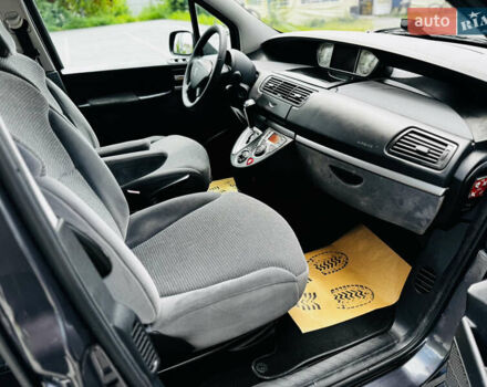 Серый Пежо 807, объемом двигателя 2 л и пробегом 206 тыс. км за 6850 $, фото 43 на Automoto.ua