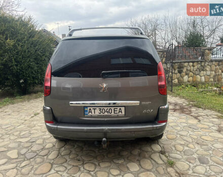 Серый Пежо 807, объемом двигателя 2 л и пробегом 300 тыс. км за 5900 $, фото 8 на Automoto.ua