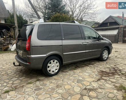 Серый Пежо 807, объемом двигателя 2 л и пробегом 300 тыс. км за 5900 $, фото 10 на Automoto.ua