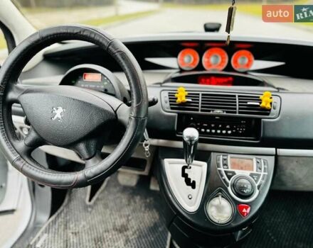 Серый Пежо 807, объемом двигателя 2.18 л и пробегом 155 тыс. км за 7500 $, фото 11 на Automoto.ua