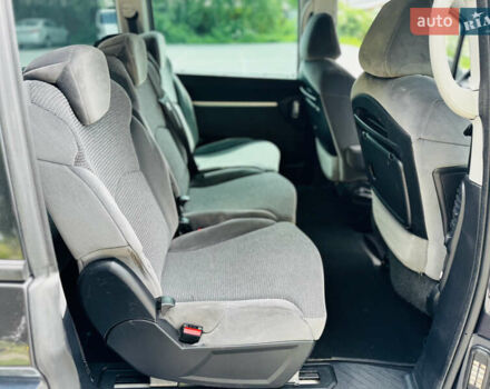 Серый Пежо 807, объемом двигателя 2 л и пробегом 206 тыс. км за 6850 $, фото 30 на Automoto.ua