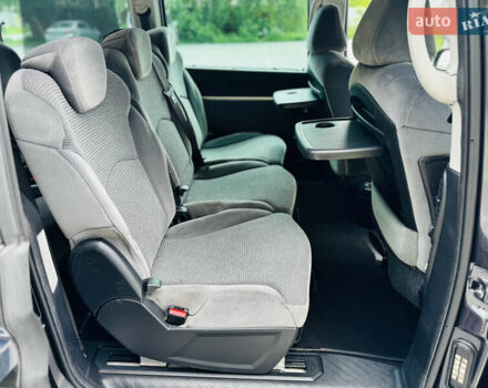 Серый Пежо 807, объемом двигателя 2 л и пробегом 206 тыс. км за 6850 $, фото 34 на Automoto.ua