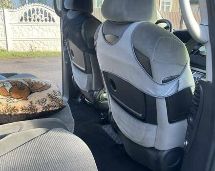 Серый Пежо 807, объемом двигателя 2.2 л и пробегом 290 тыс. км за 6000 $, фото 7 на Automoto.ua