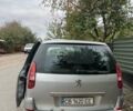 Серый Пежо 807, объемом двигателя 2.2 л и пробегом 290 тыс. км за 6000 $, фото 2 на Automoto.ua