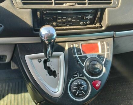 Сірий Пежо 807, об'ємом двигуна 2 л та пробігом 279 тис. км за 6100 $, фото 6 на Automoto.ua