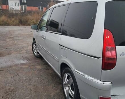 Сірий Пежо 807, об'ємом двигуна 2 л та пробігом 270 тис. км за 6200 $, фото 4 на Automoto.ua