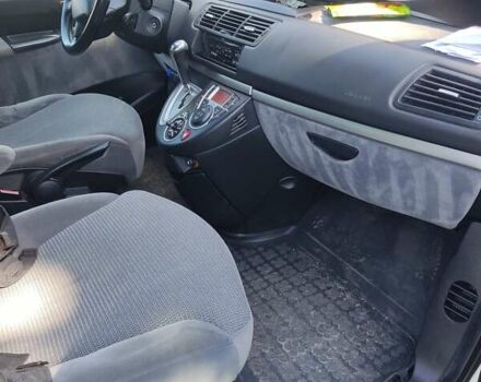 Серый Пежо 807, объемом двигателя 2 л и пробегом 271 тыс. км за 6000 $, фото 19 на Automoto.ua