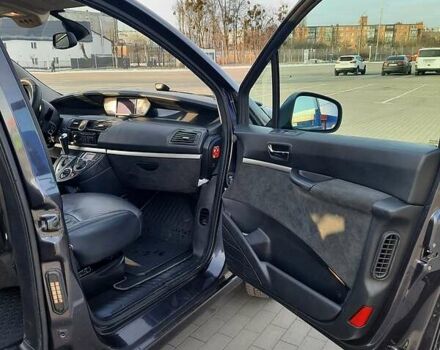 Серый Пежо 807, объемом двигателя 2 л и пробегом 290 тыс. км за 8300 $, фото 18 на Automoto.ua