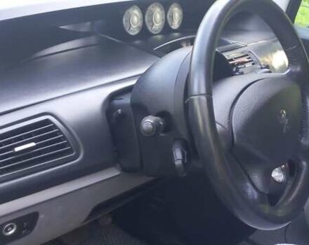 Серый Пежо 807, объемом двигателя 2 л и пробегом 265 тыс. км за 9000 $, фото 14 на Automoto.ua