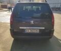 Серый Пежо 807, объемом двигателя 2 л и пробегом 259 тыс. км за 7000 $, фото 3 на Automoto.ua
