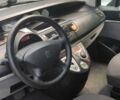 Серый Пежо 807, объемом двигателя 2 л и пробегом 194 тыс. км за 8700 $, фото 1 на Automoto.ua