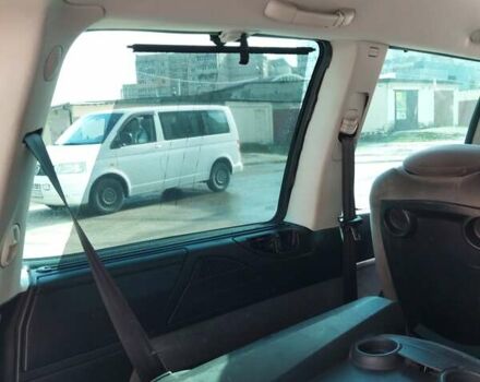 Серый Пежо 807, объемом двигателя 2 л и пробегом 259 тыс. км за 7000 $, фото 21 на Automoto.ua